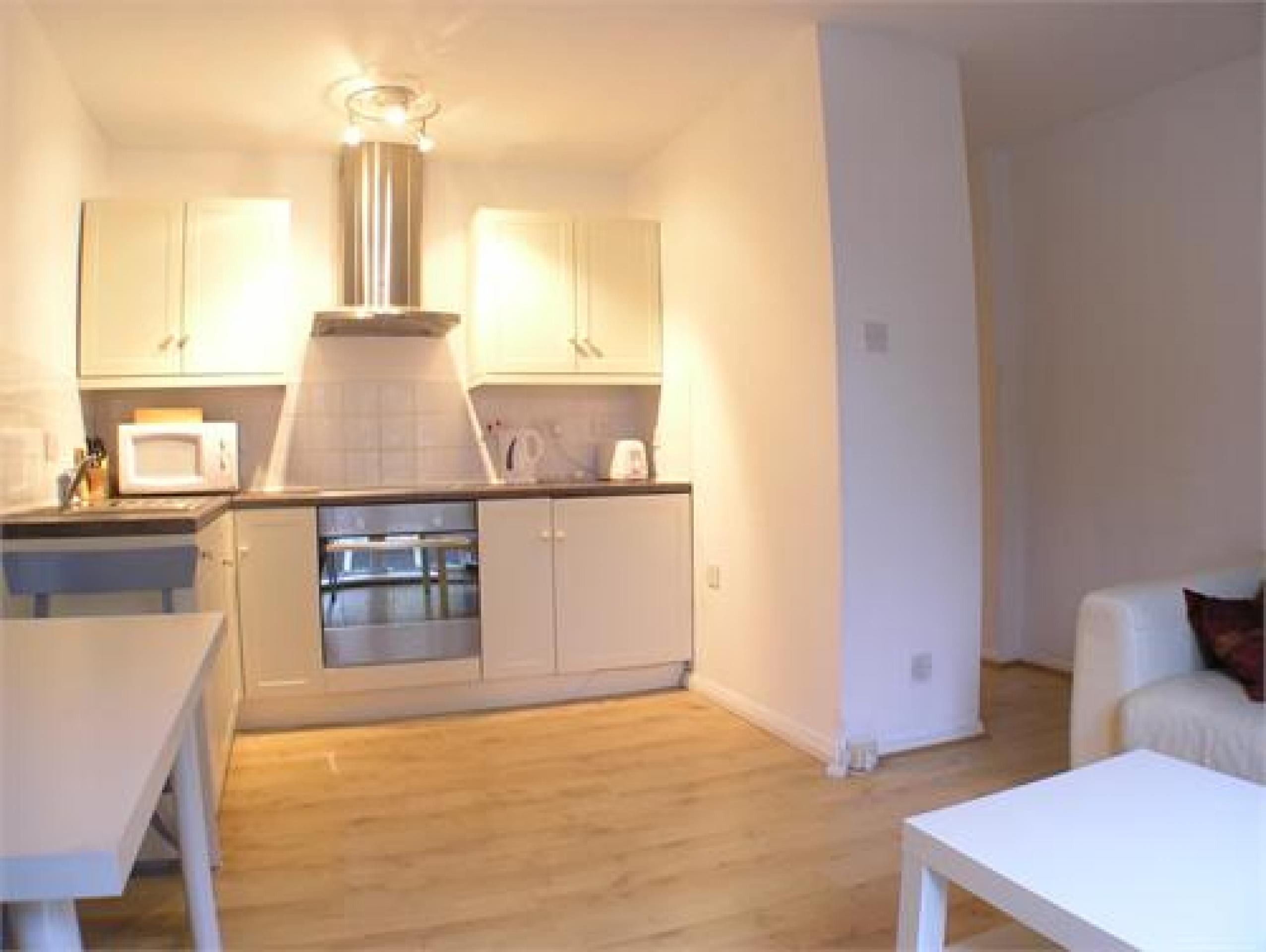 			New instruction, 1 Bedroom, 1 bath, 1 reception Flat			 Westbourne Park Road, LADBROKE GROVE W11